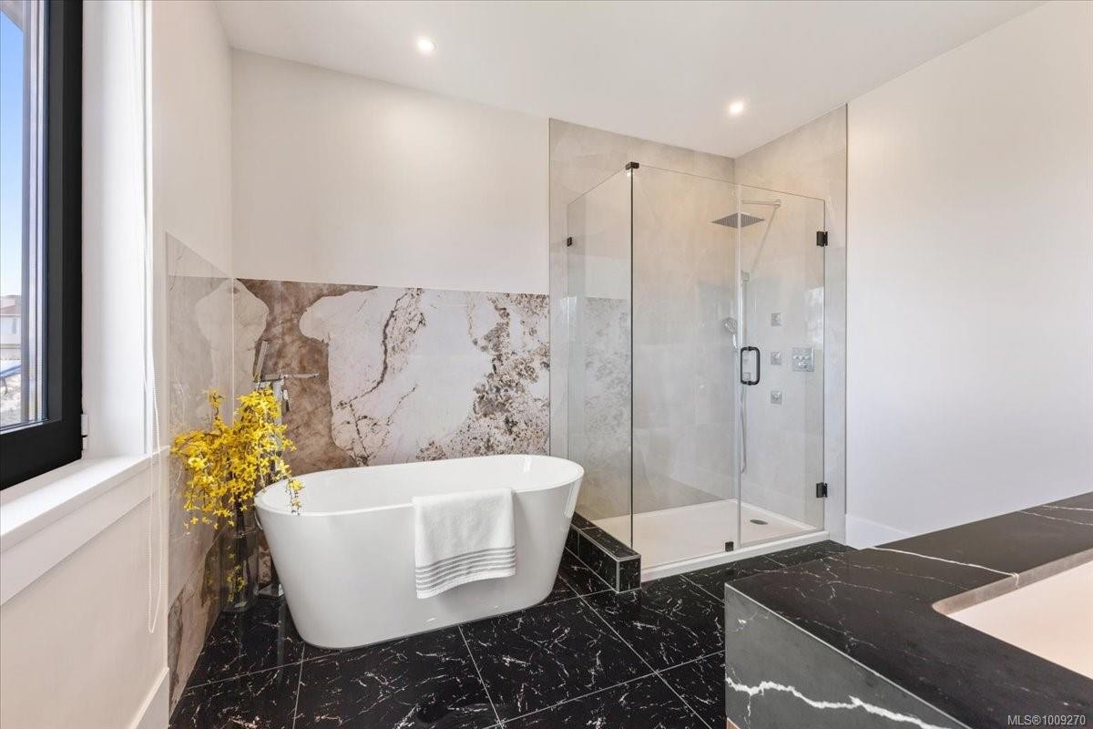 116 Sharon Pl, Nanaimo, BC