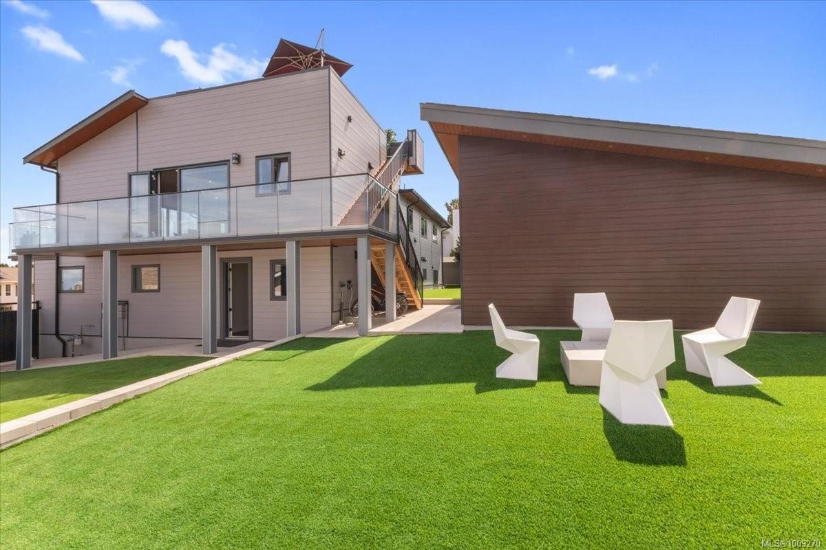 116 Sharon Pl, Nanaimo, BC