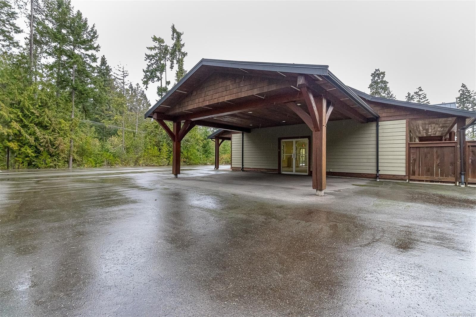 230 Rupert Rd East, Qualicum Beach, BC