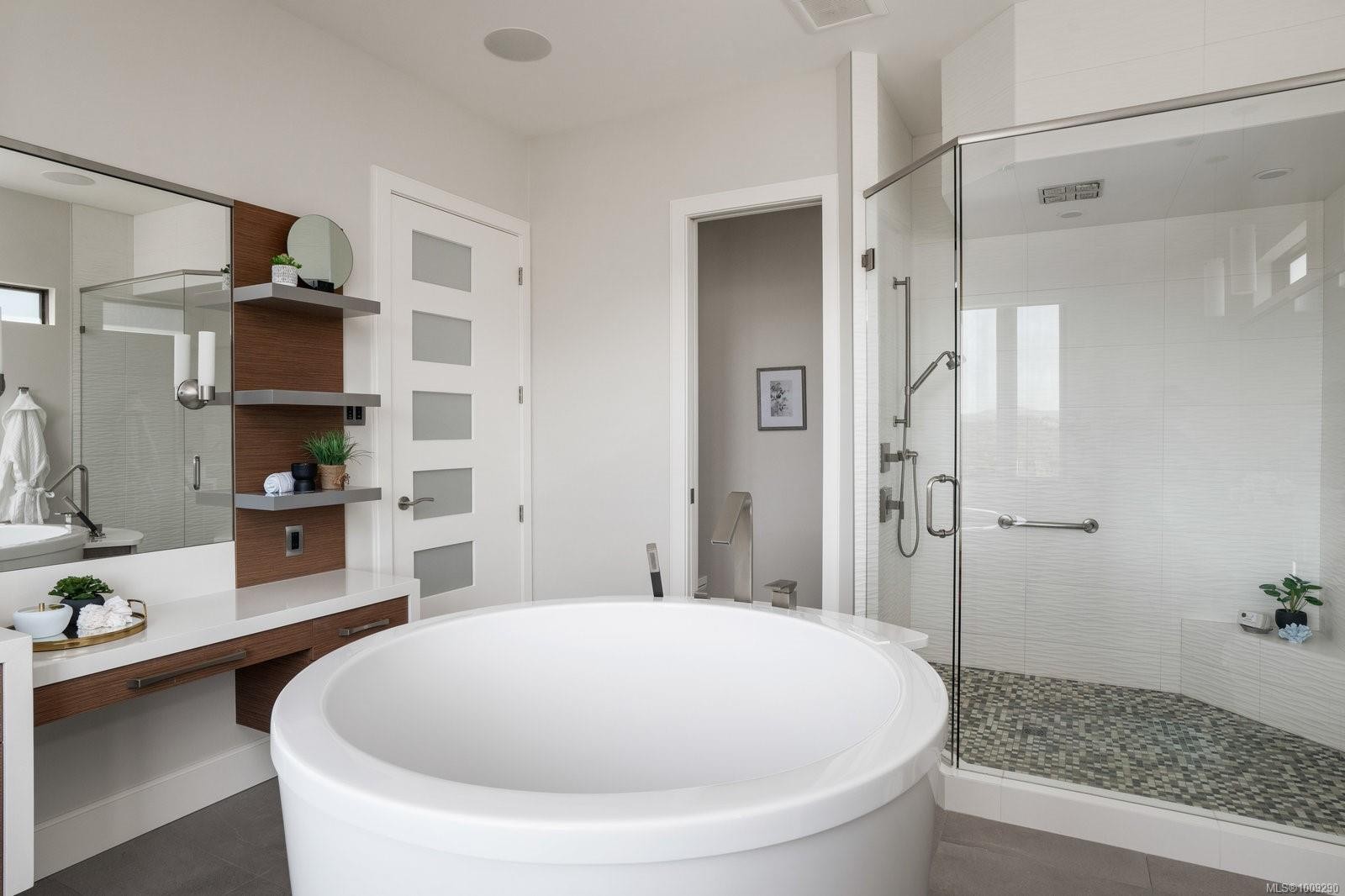 1098 Bearspaw Plat, Langford, BC