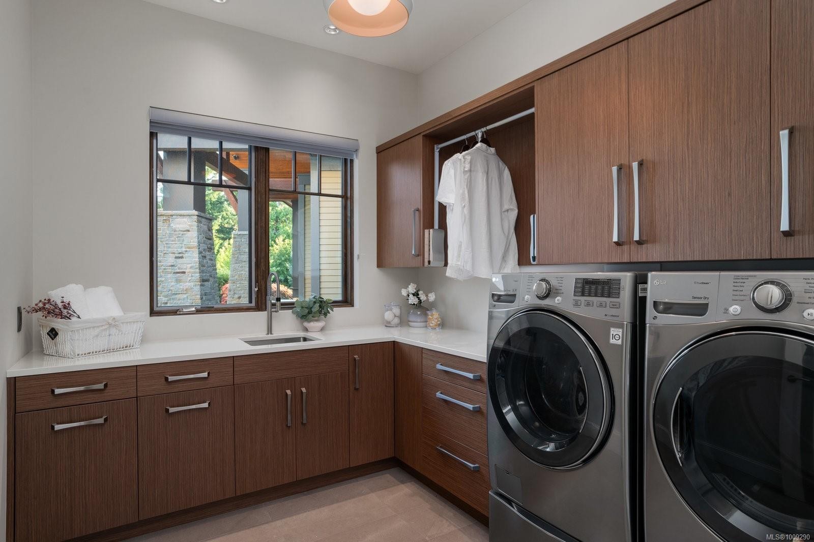 1098 Bearspaw Plat, Langford, BC