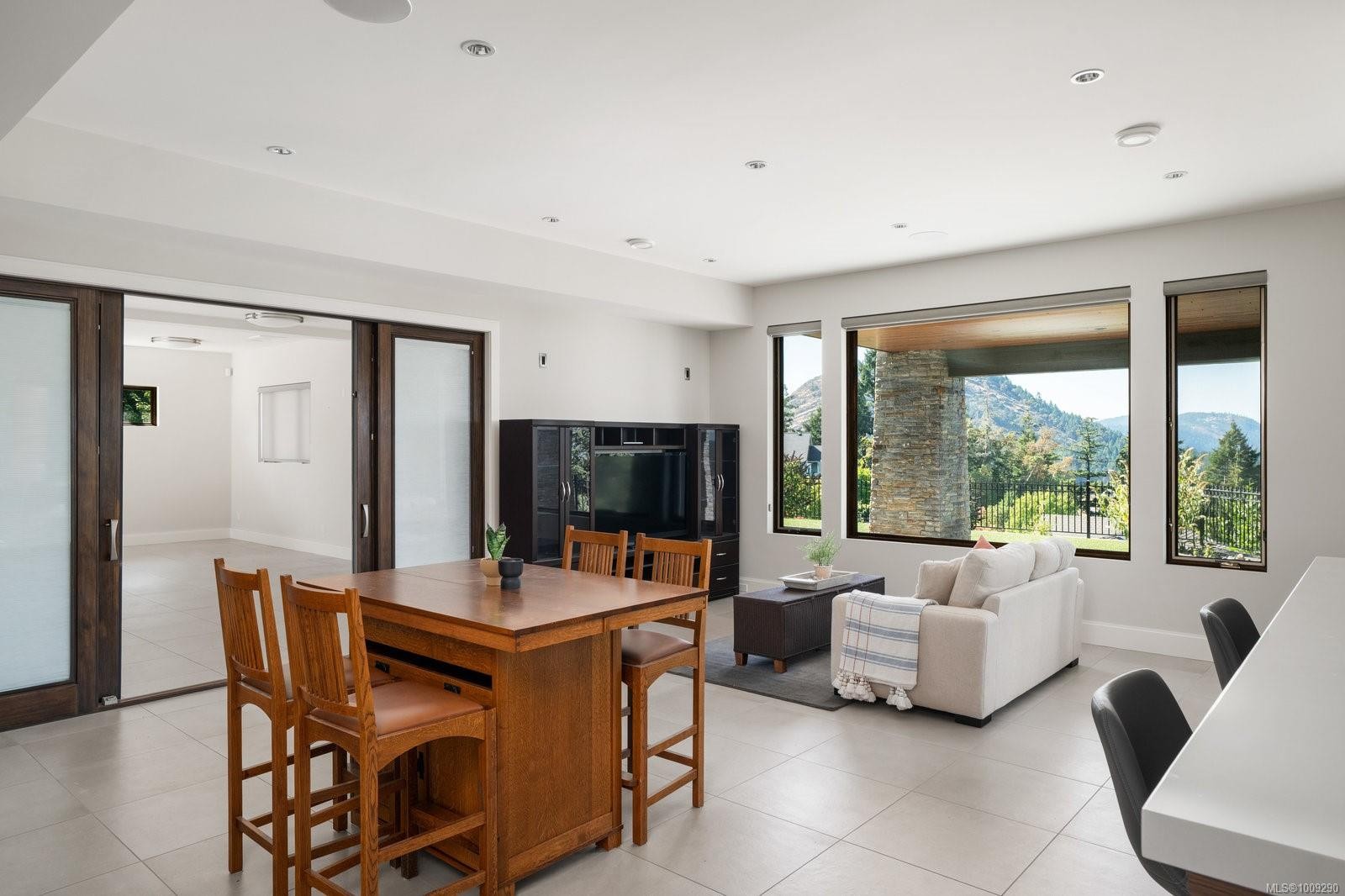 1098 Bearspaw Plat, Langford, BC