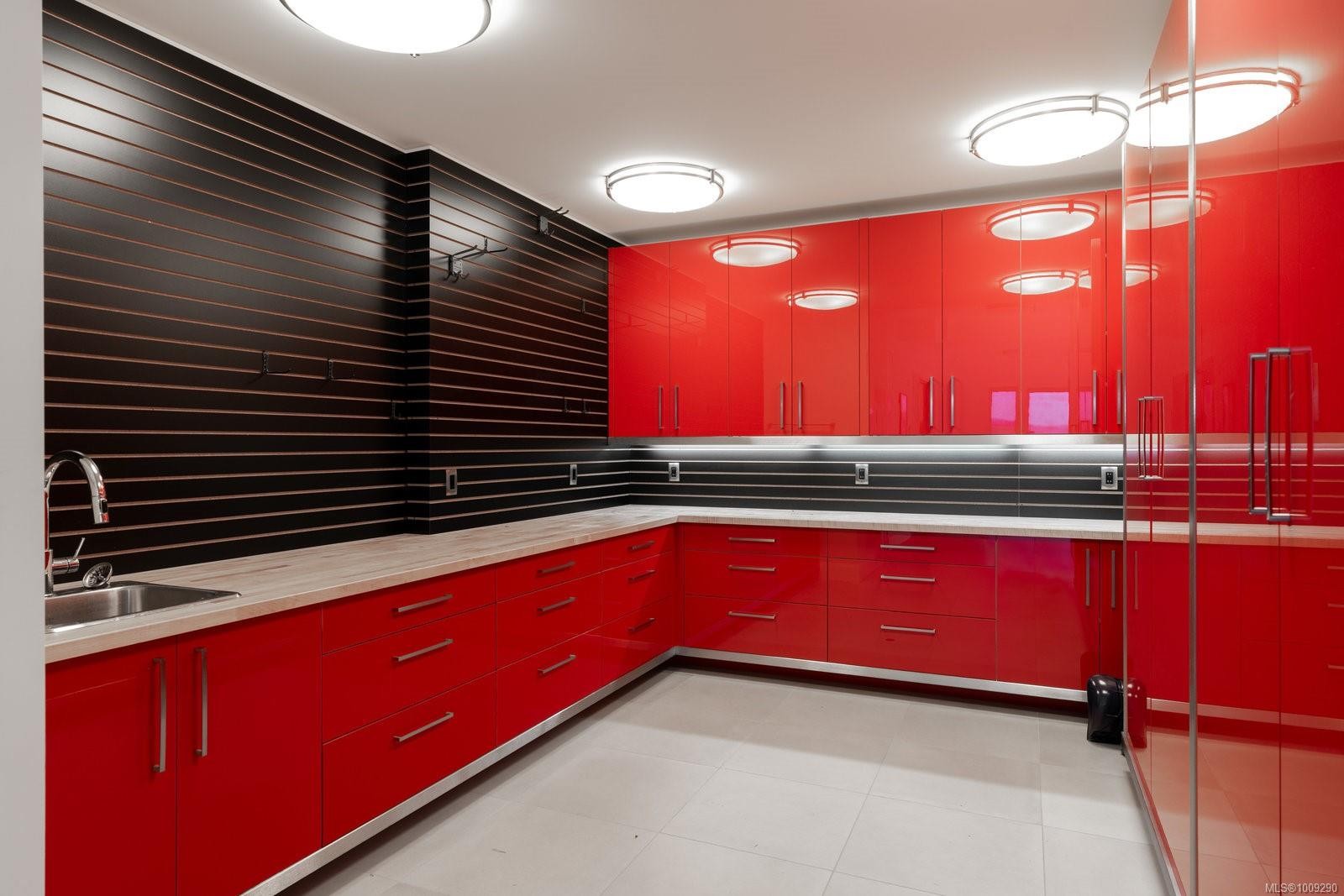 1098 Bearspaw Plat, Langford, BC