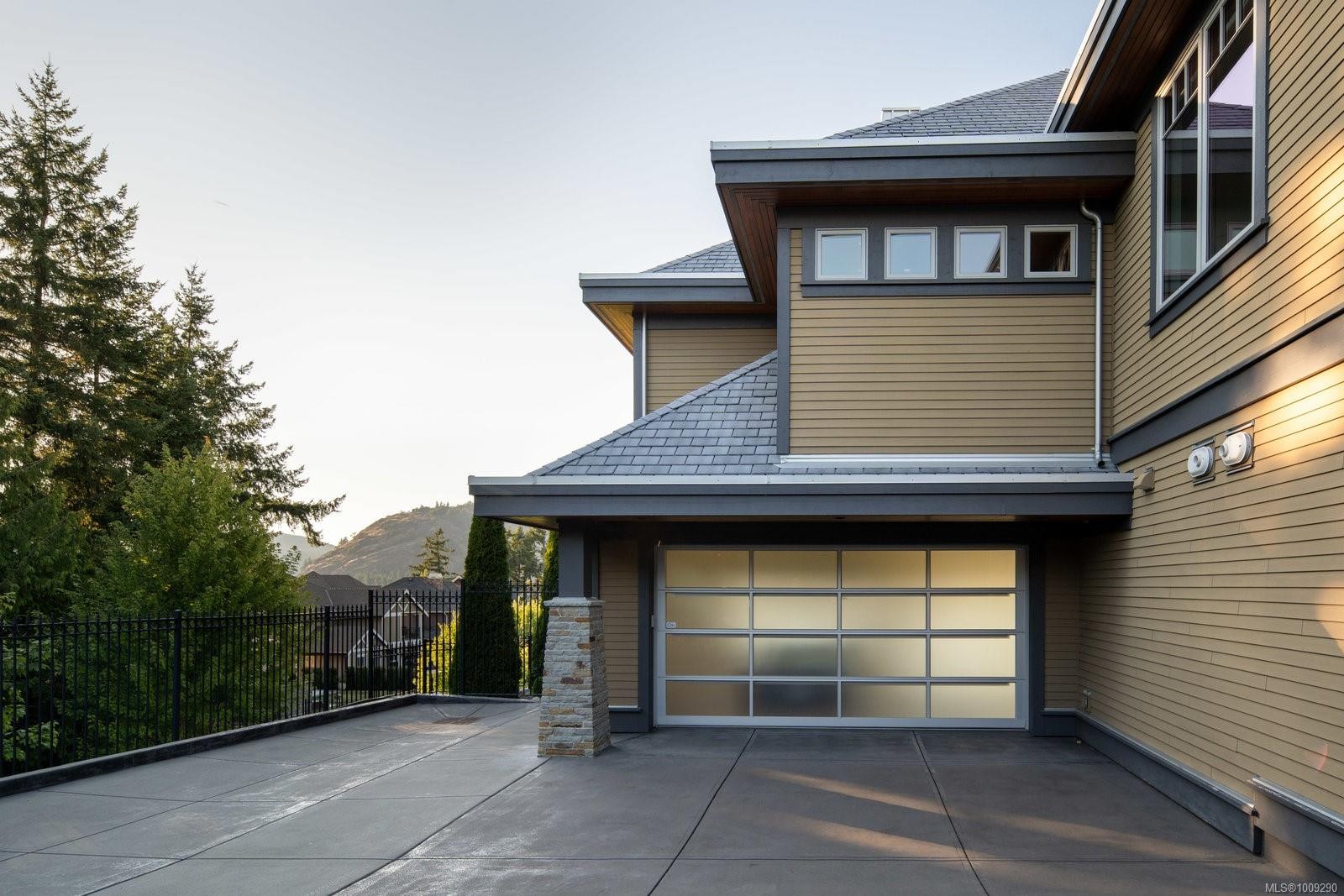 1098 Bearspaw Plat, Langford, BC