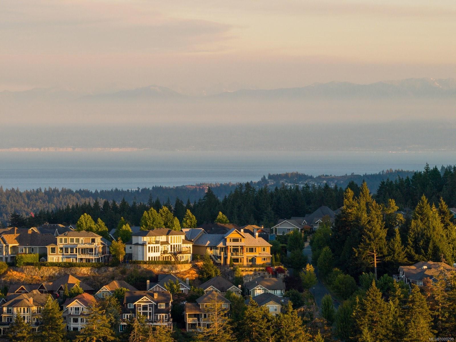 1098 Bearspaw Plat, Langford, BC