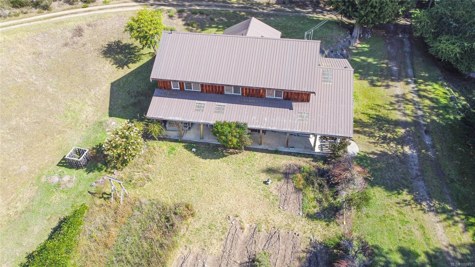 415 Campbell Bay Rd, Mayne Island, BC