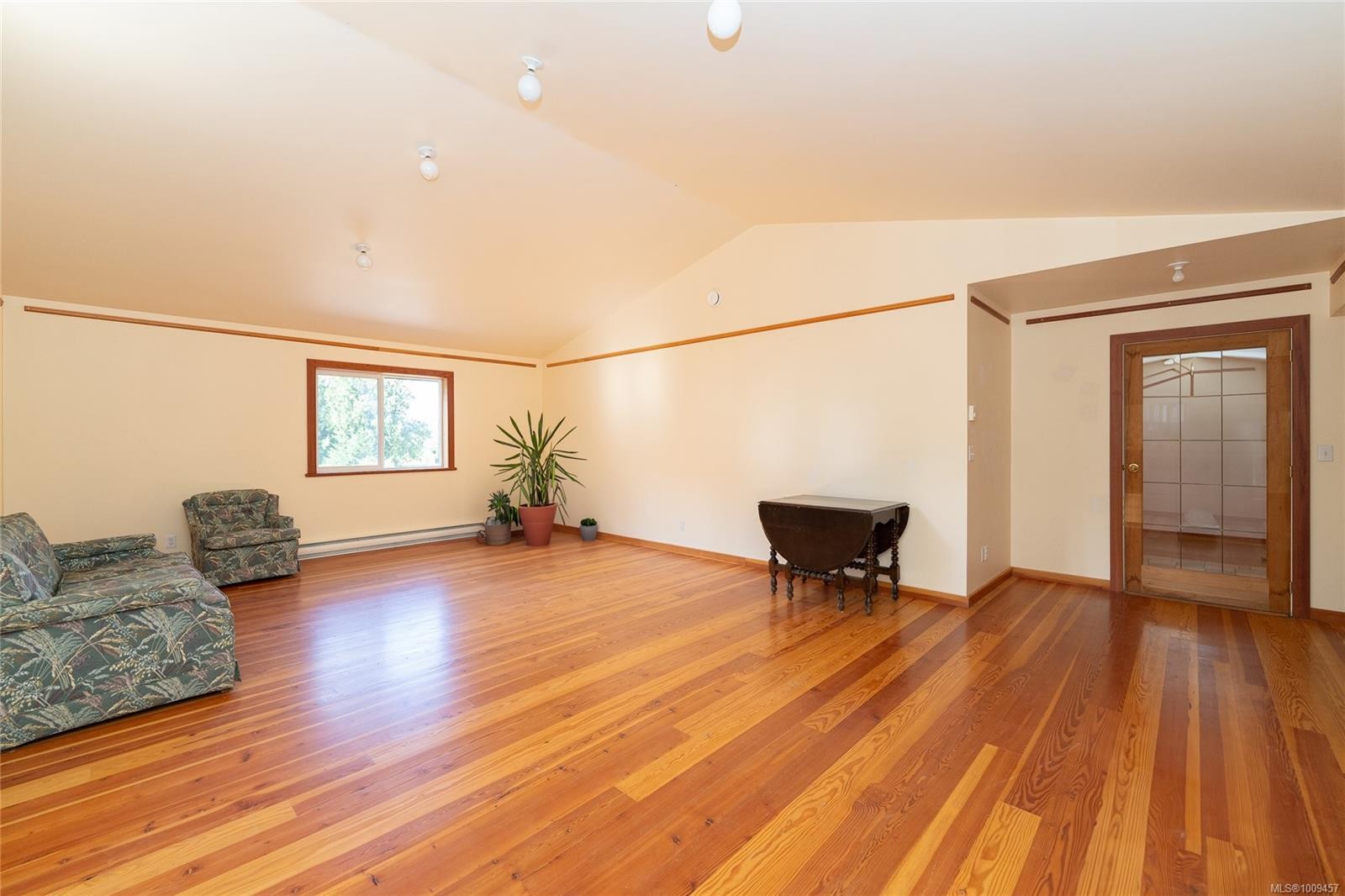 415 Campbell Bay Rd, Mayne Island, BC