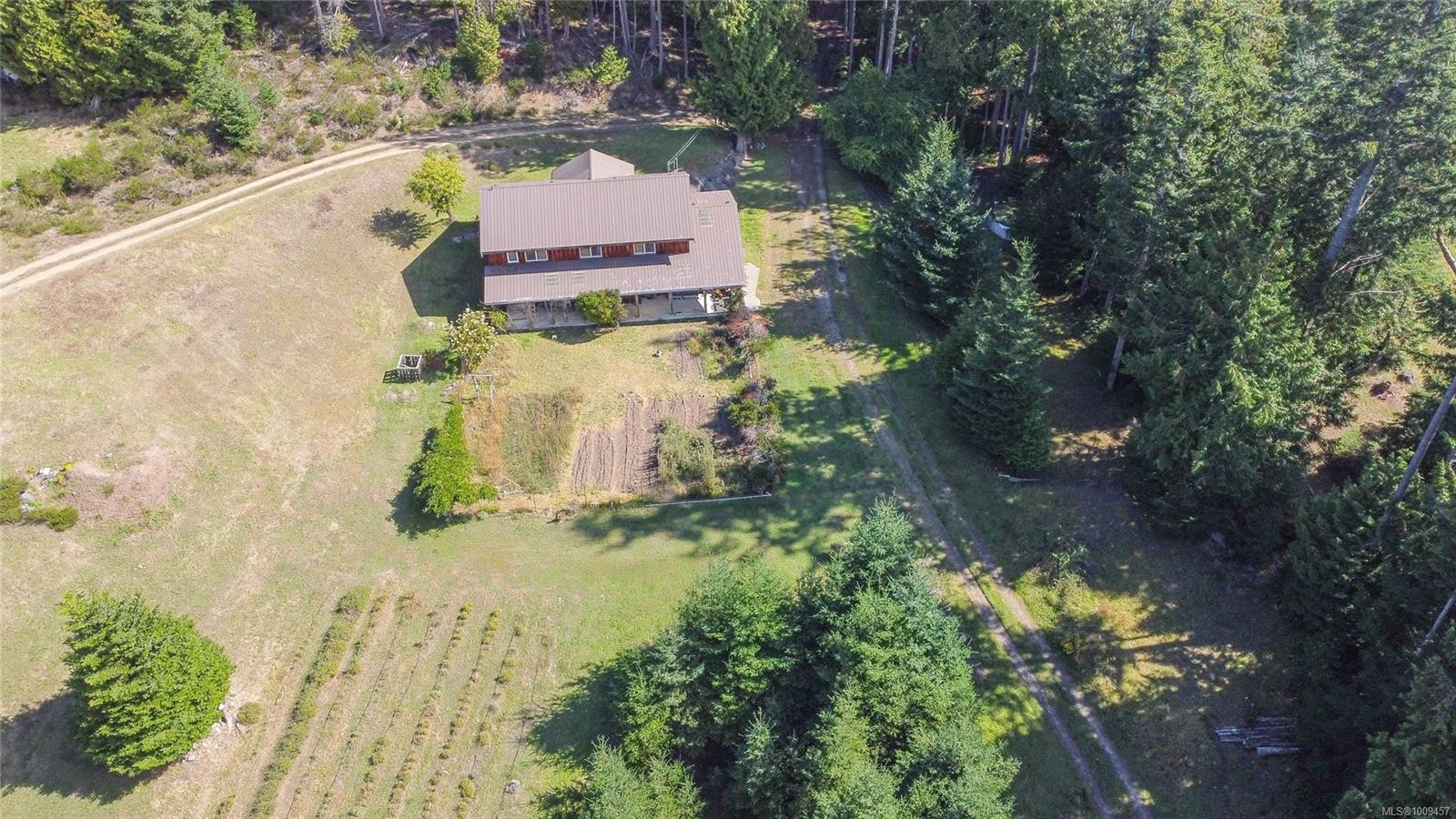 415 Campbell Bay Rd, Mayne Island, BC