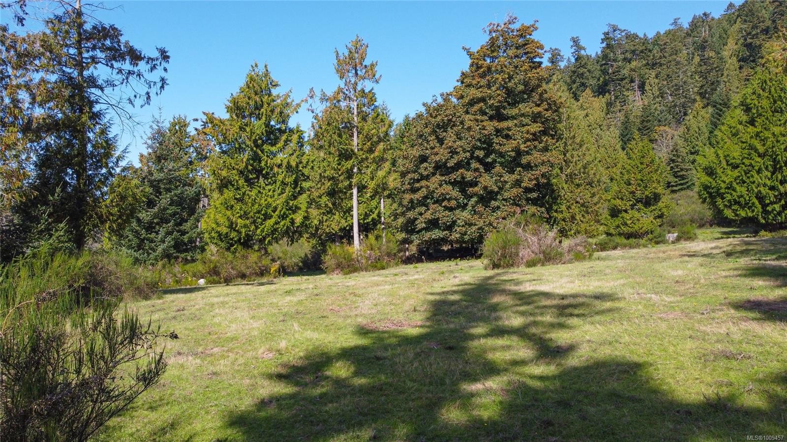 415 Campbell Bay Rd, Mayne Island, BC