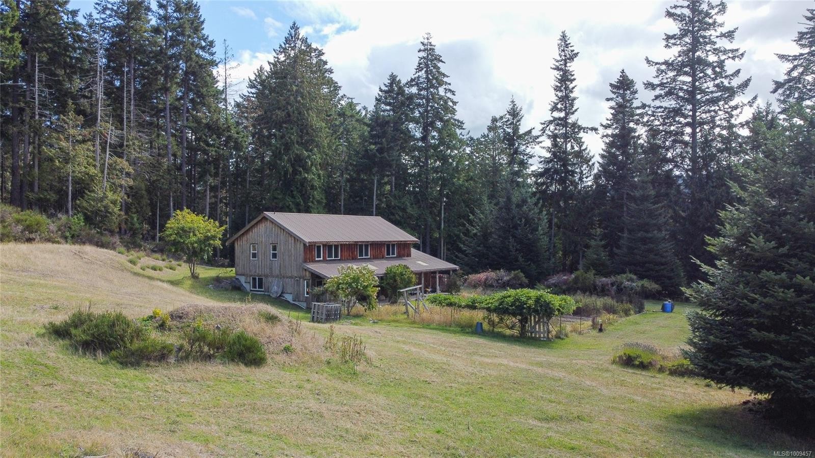 415 Campbell Bay Rd, Mayne Island, BC