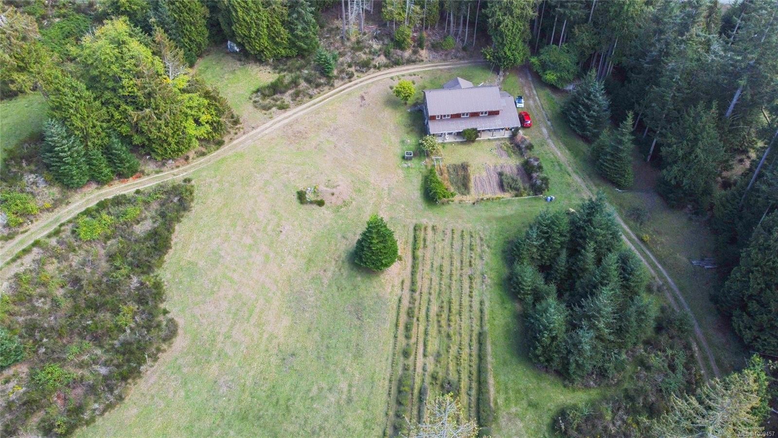 415 Campbell Bay Rd, Mayne Island, BC