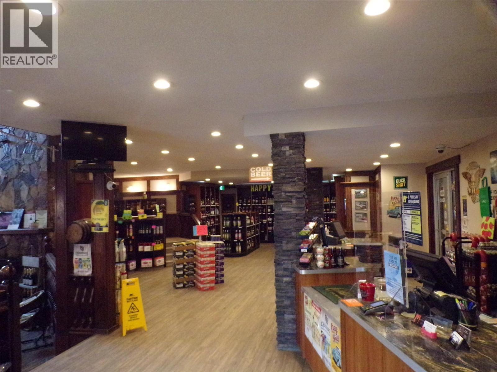 12121 8 Street, Dawson Creek, BC