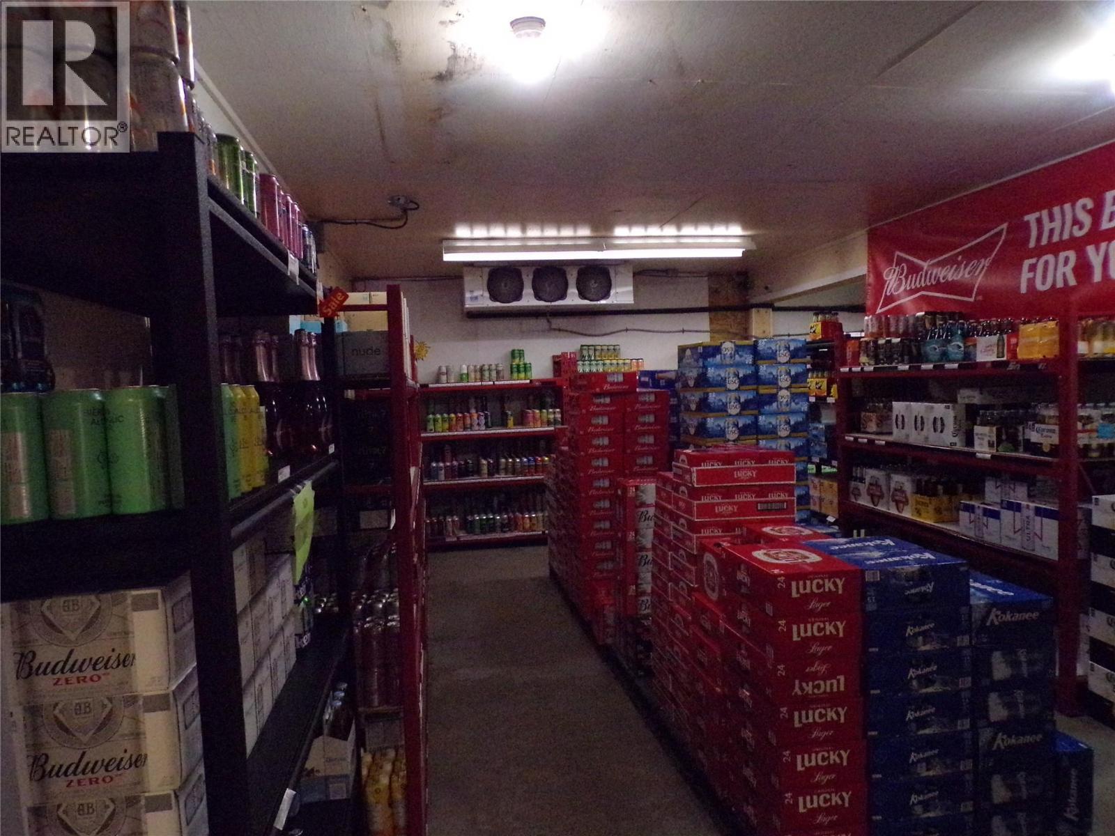 12121 8 Street, Dawson Creek, BC