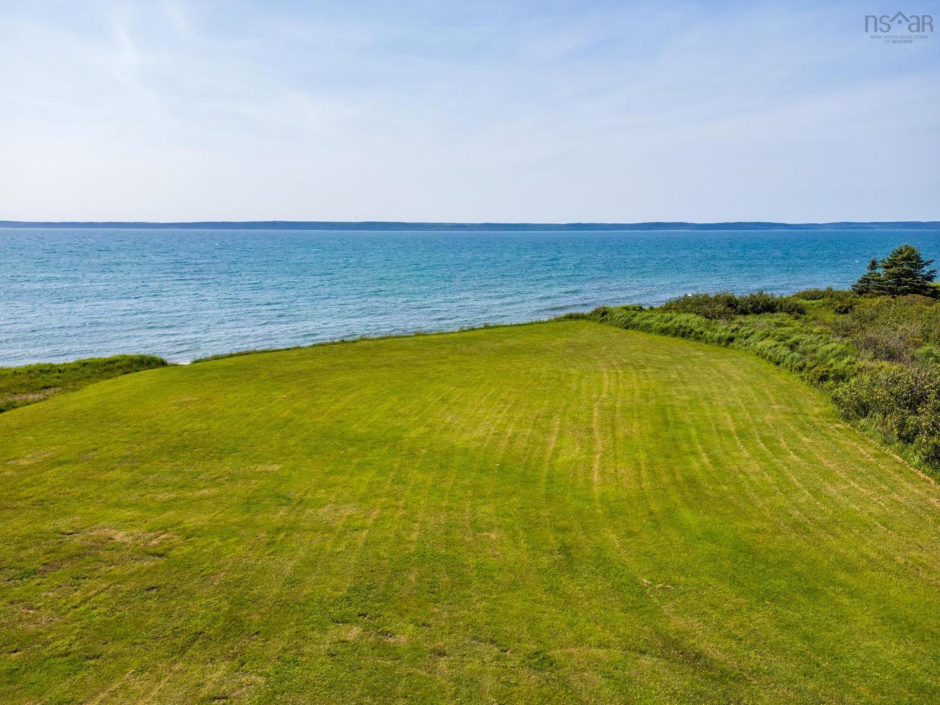 Lot Schoolhouse Road, Grosses Coques, NS