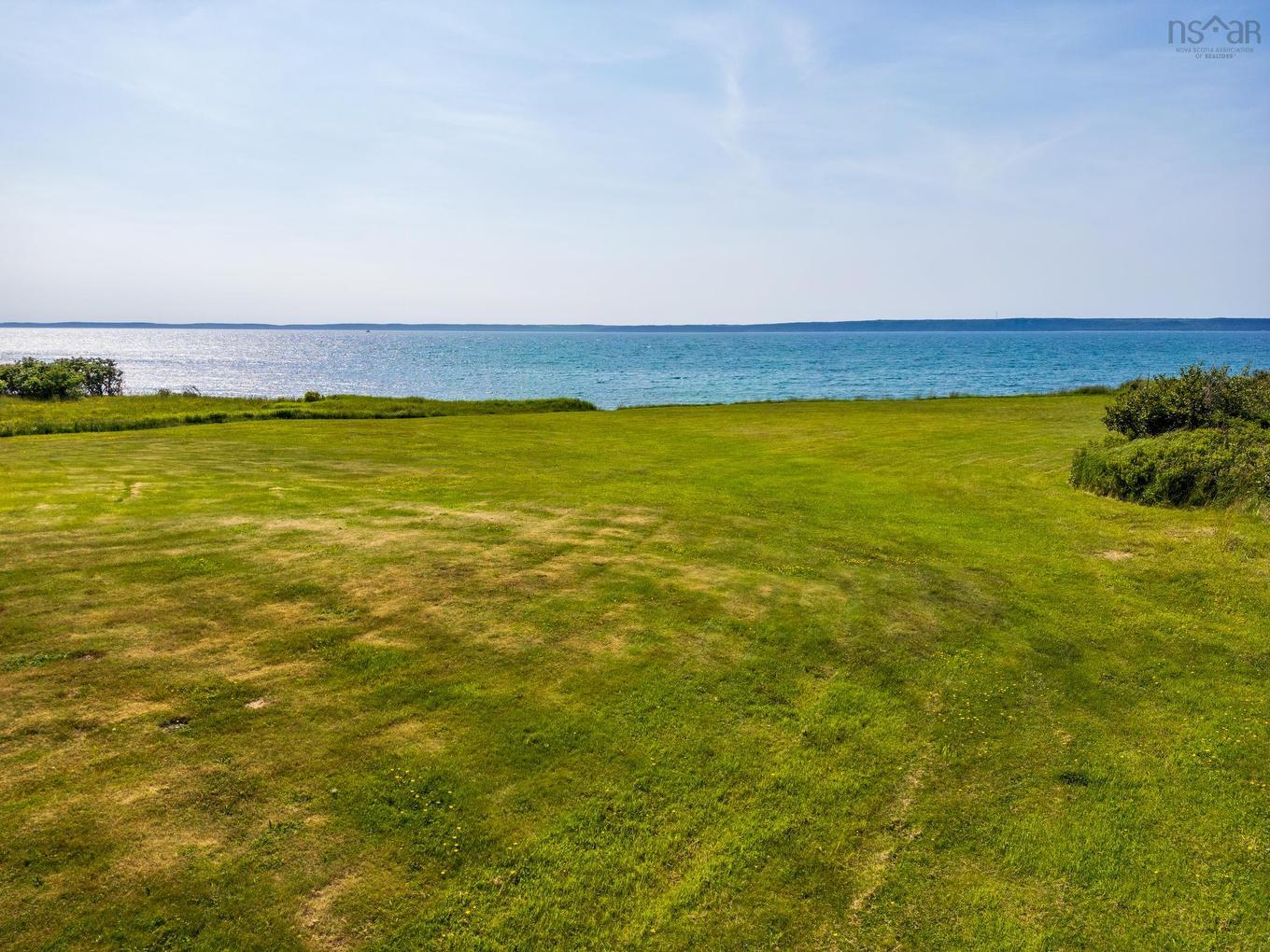 Lot Schoolhouse Road, Grosses Coques, NS
