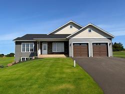 54 Applecross Avenue Miltonvale Park, PE C1E 3T8