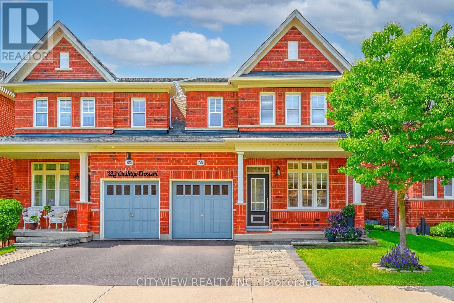 330 Giddings Crescent, Milton, ON - Outdoor With Facade