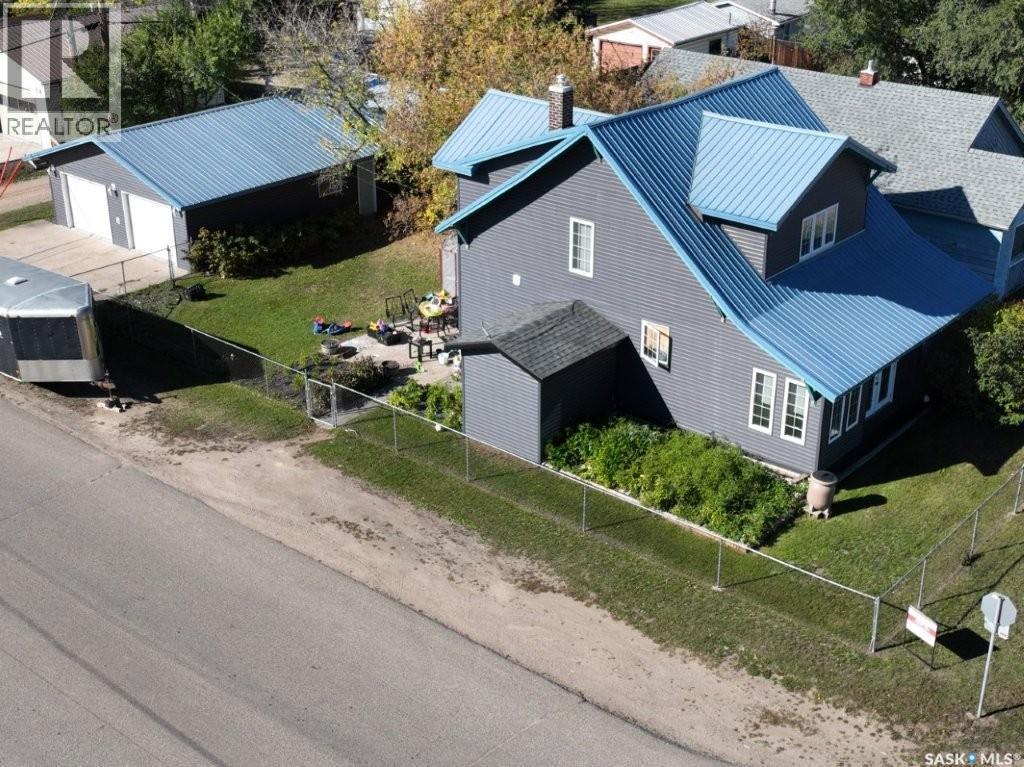 415 Prince Street, Hudson Bay, SK - Outdoor With Exterior