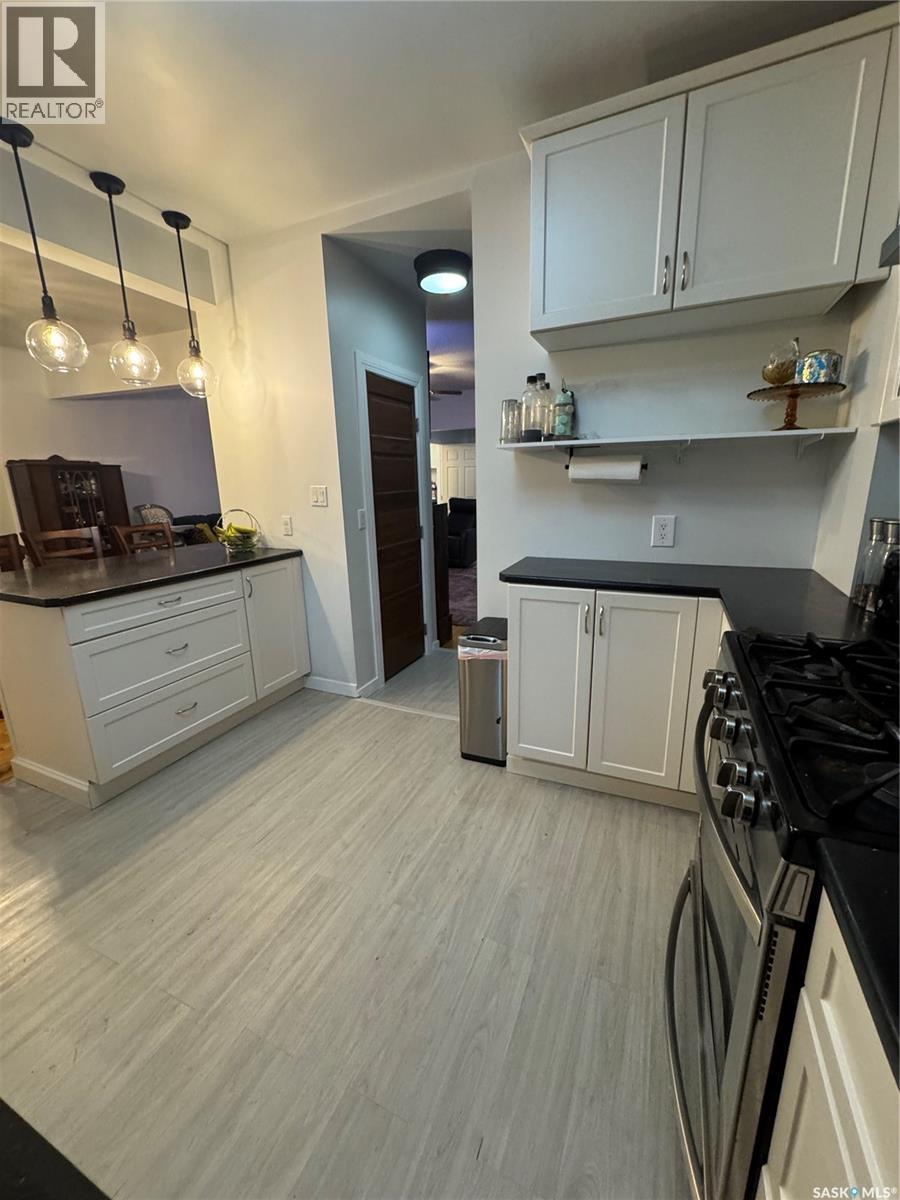 415 Prince Street, Hudson Bay, SK - Indoor Photo Showing Kitchen