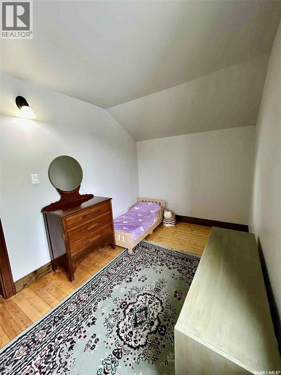 415 Prince Street, Hudson Bay, SK - Indoor Photo Showing Other Room