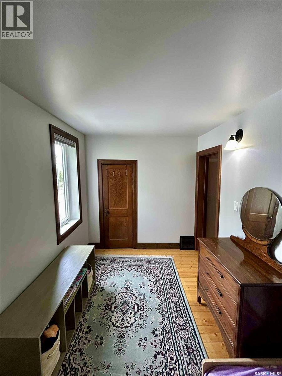 415 Prince Street, Hudson Bay, SK - Indoor Photo Showing Other Room