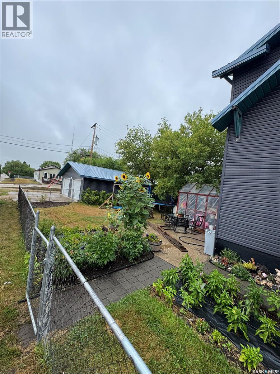 415 Prince Street, Hudson Bay, SK - Outdoor