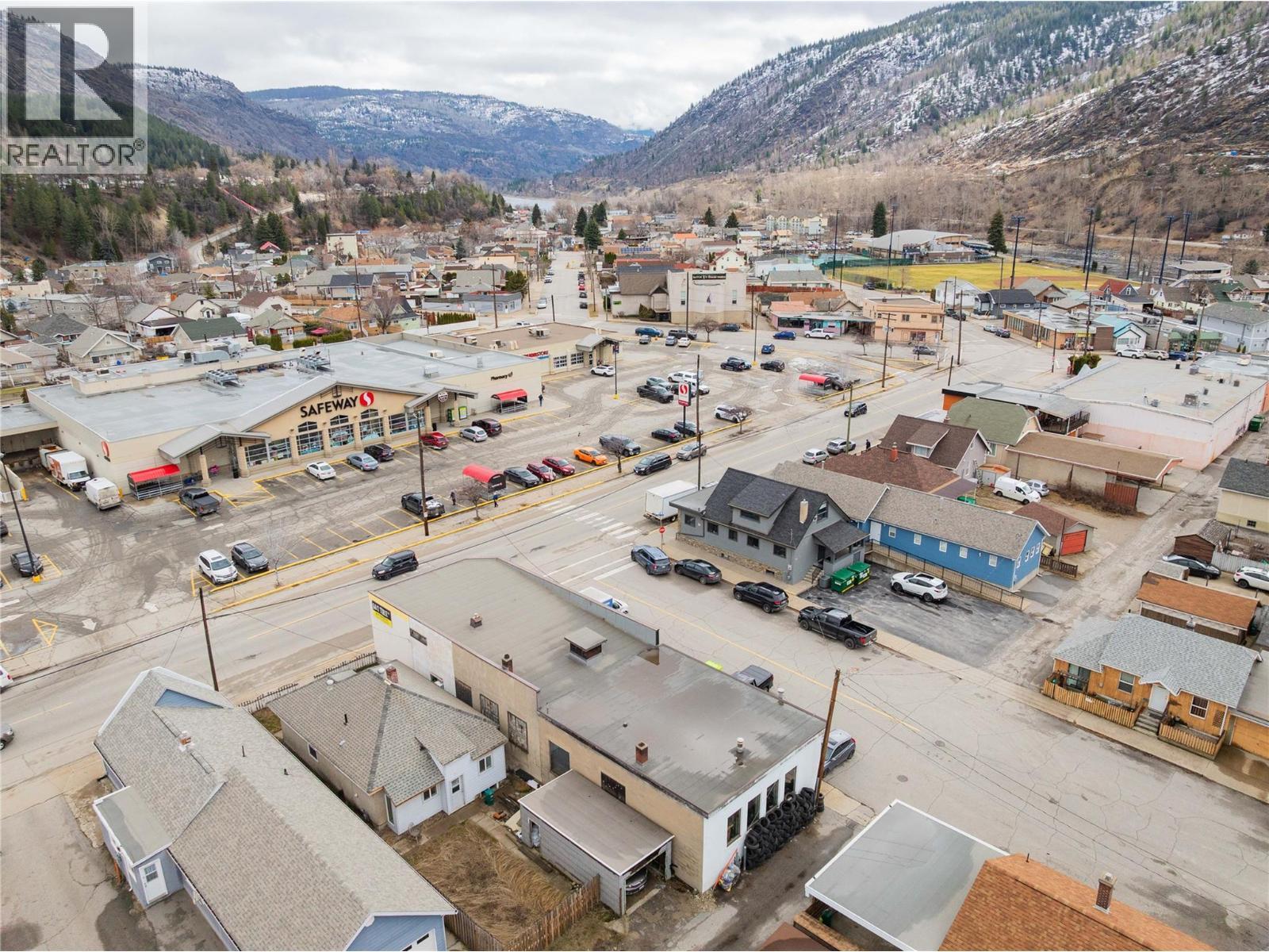 1598 Second Avenue, Trail, BC