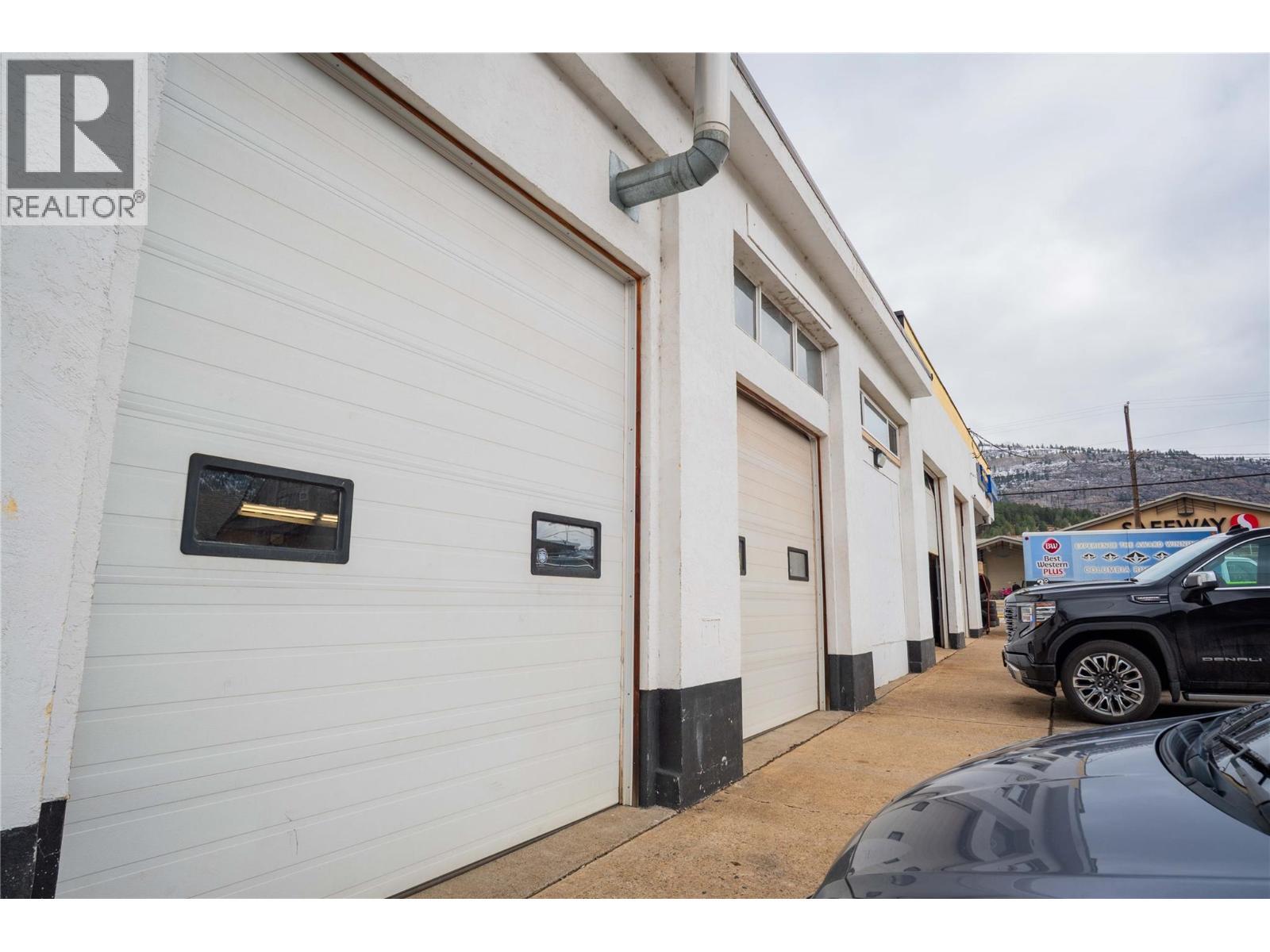 1598 Second Avenue, Trail, BC