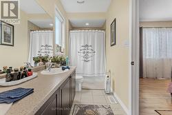 Double Sink Ensuite -