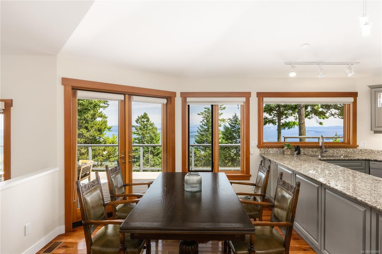 253 Chilton Rd, Salt Spring, BC