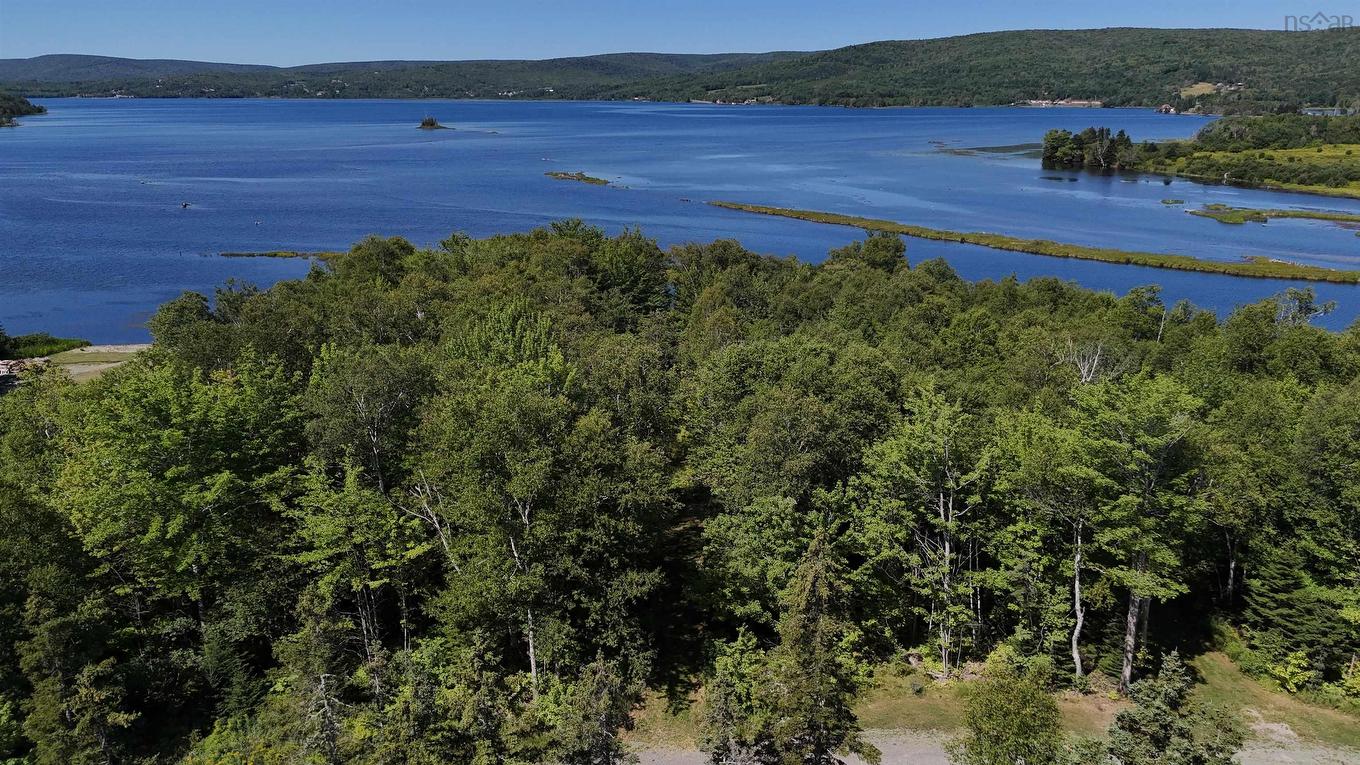 8 Beverlys Hill Road, Baddeck Inlet, NS