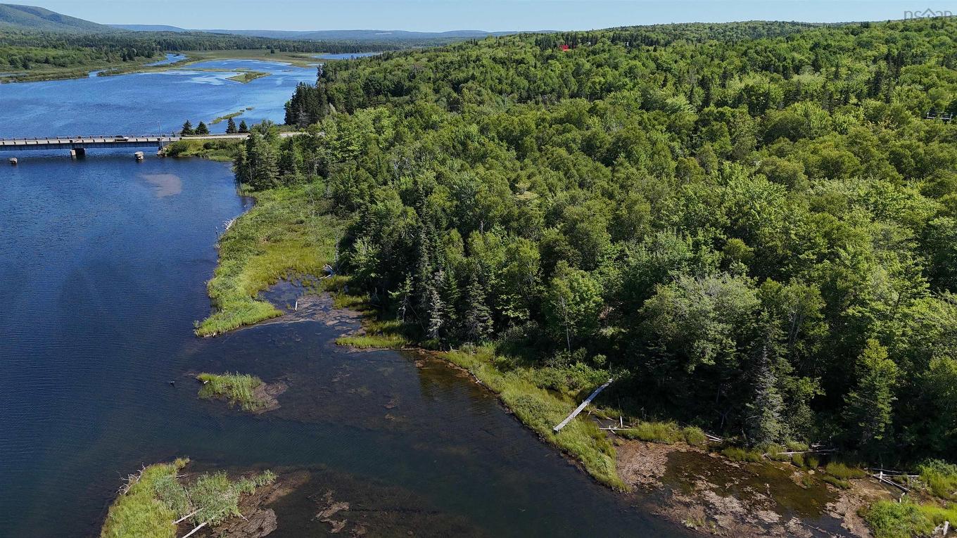 8 Beverlys Hill Road, Baddeck Inlet, NS