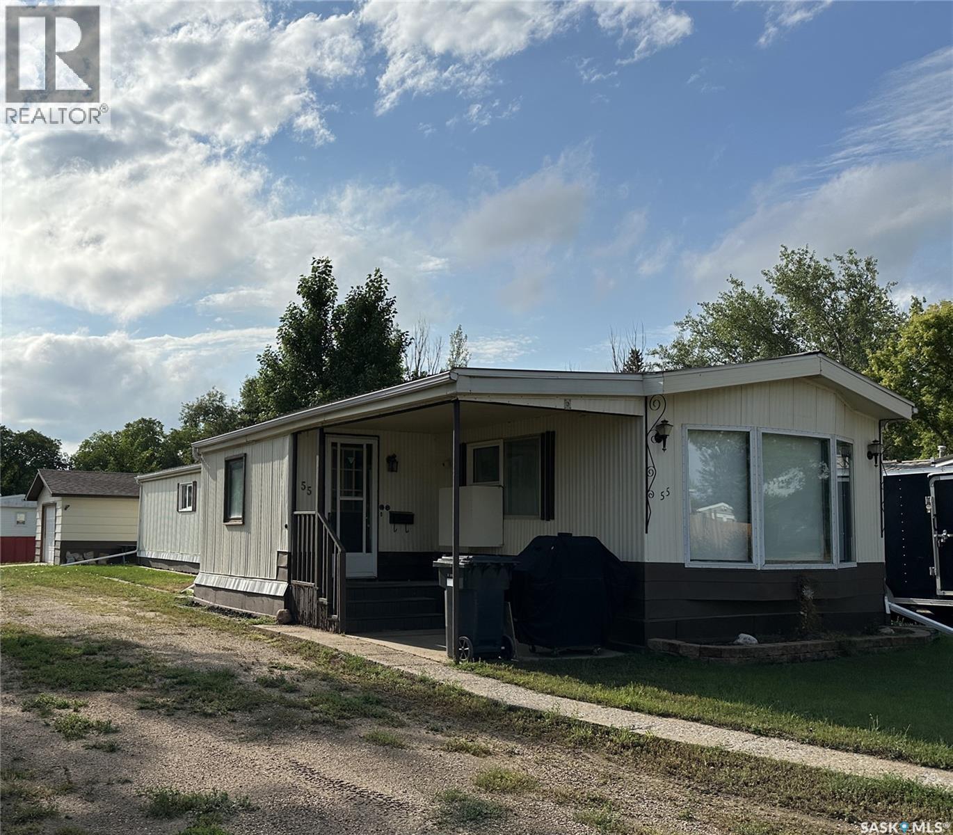 55 14Th Street, Weyburn, SK