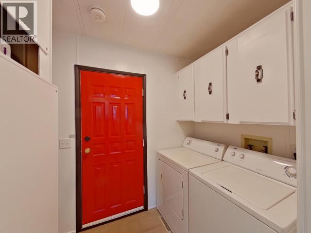 47-6271 Mcandrew Ave, Powell River, BC - Indoor Photo Showing Laundry Room