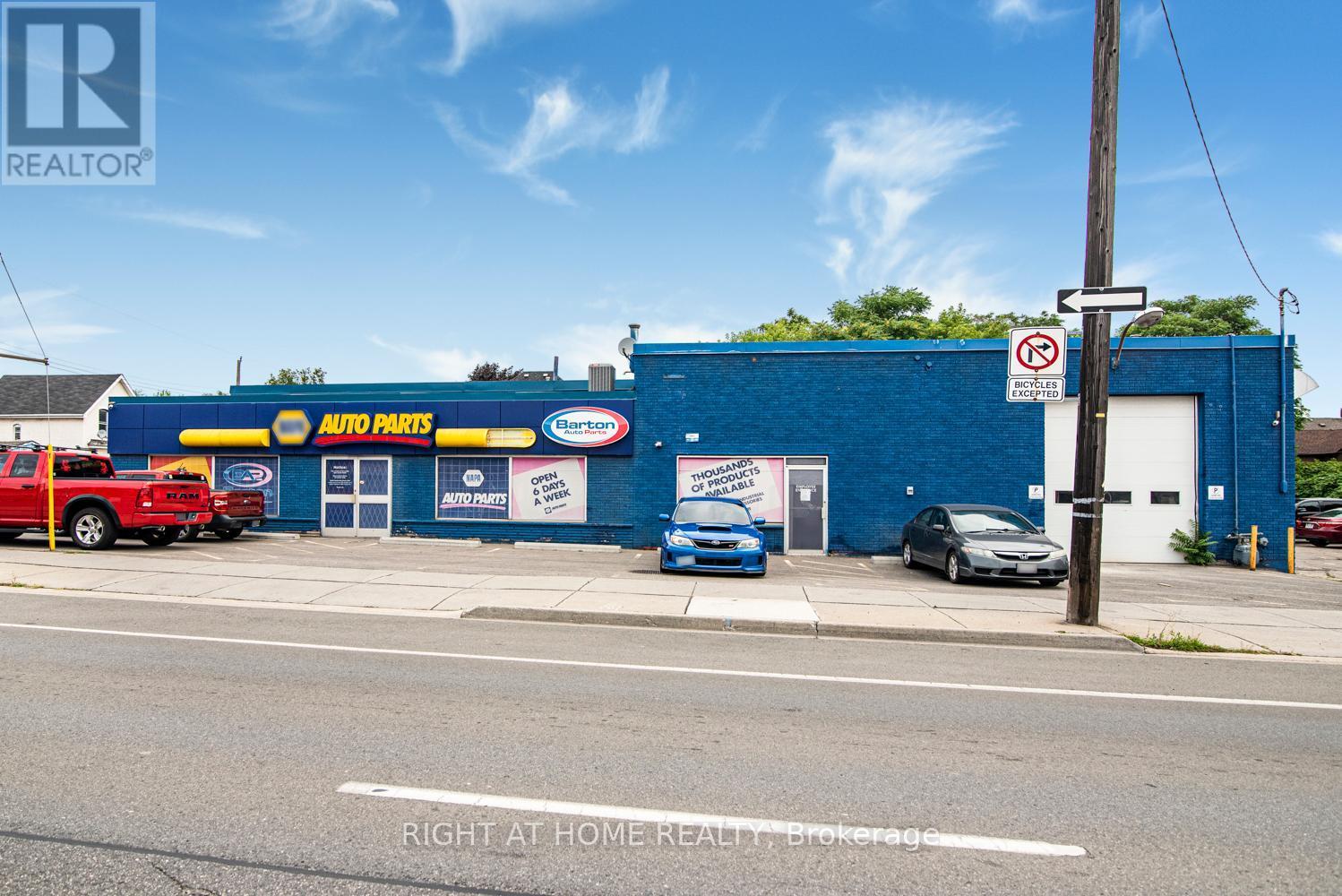 361 Cannon Street E, Hamilton, ON