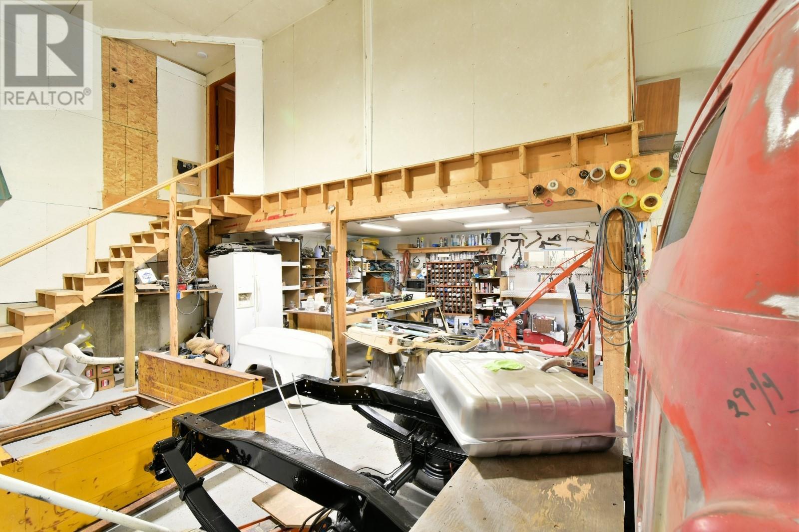 3740 Cameron Road, Eagle Bay, BC - Indoor Photo Showing Other Room