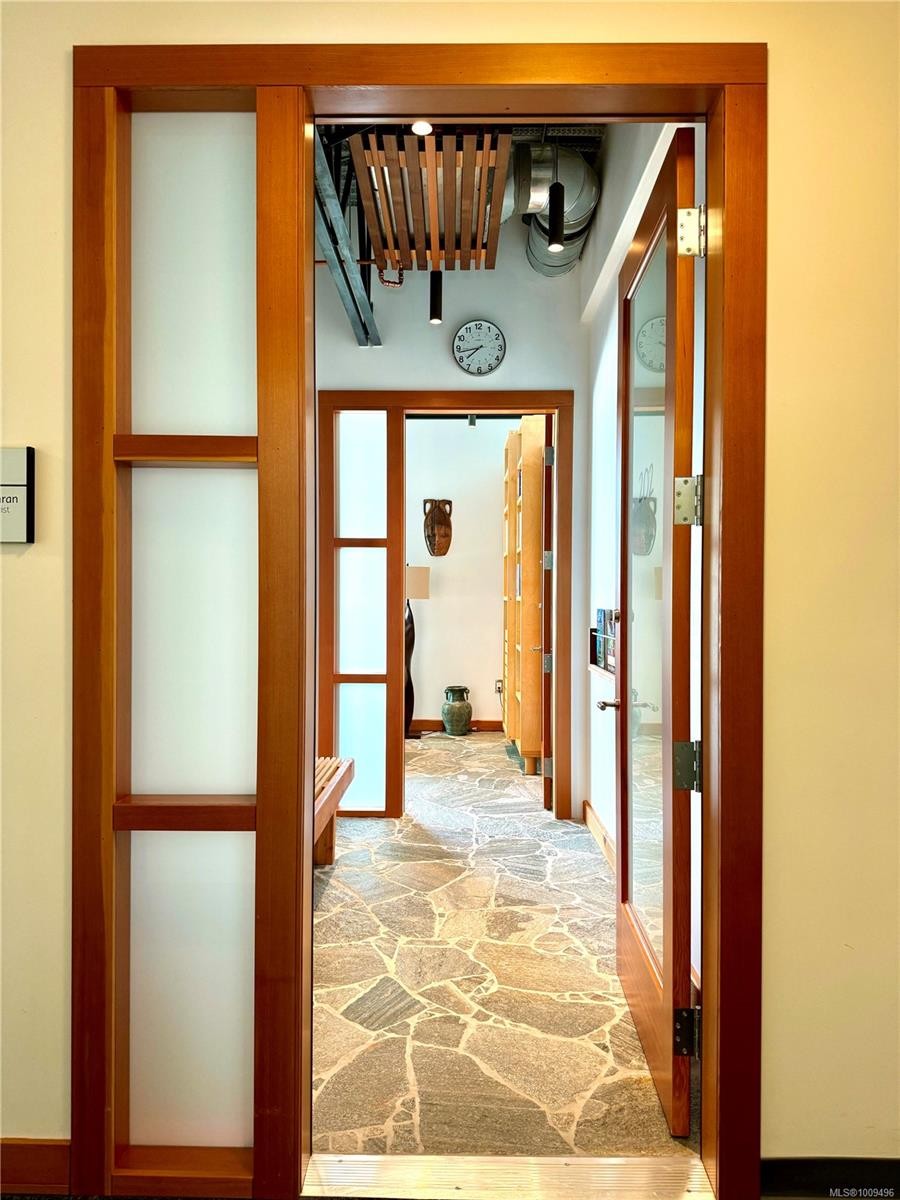 202-388 Harbour Rd, Victoria, BC