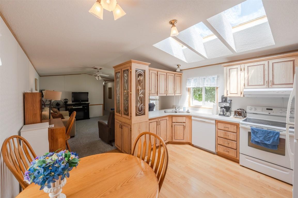 F22-4505 Mclean Creek Road, Okanagan Falls, BC