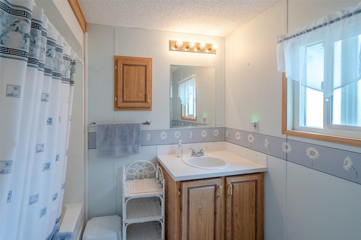 F22-4505 Mclean Creek Road, Okanagan Falls, BC