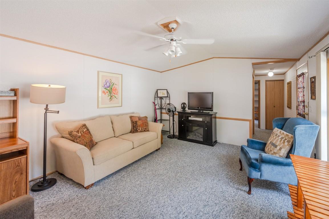 F22-4505 Mclean Creek Road, Okanagan Falls, BC