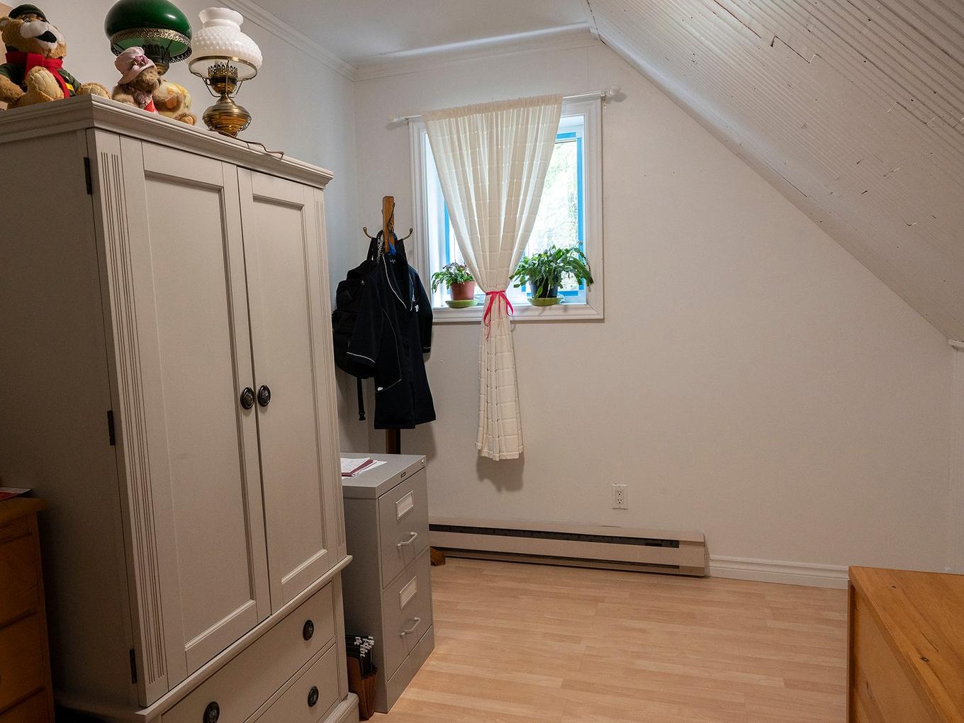 Chambre à coucher - 19 Ch. Du Bel-Air, Saint-Sauveur, QC - Indoor Photo Showing Other Room