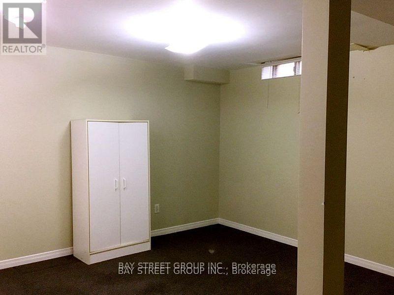 Bsmt - 1720 Village View Place, Mississauga, ON - Indoor Photo Showing Other Room