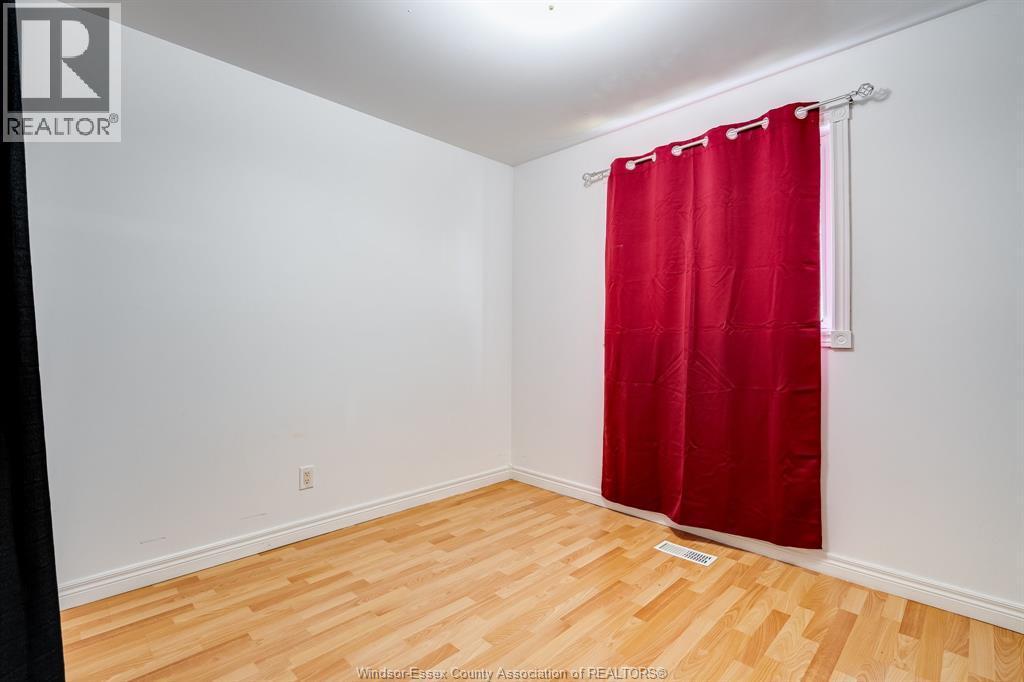 166 Sturgeon Meadows, Leamington, ON - Indoor Photo Showing Other Room