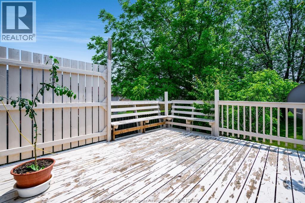 166 Sturgeon Meadows, Leamington, ON - Outdoor With Deck Patio Veranda