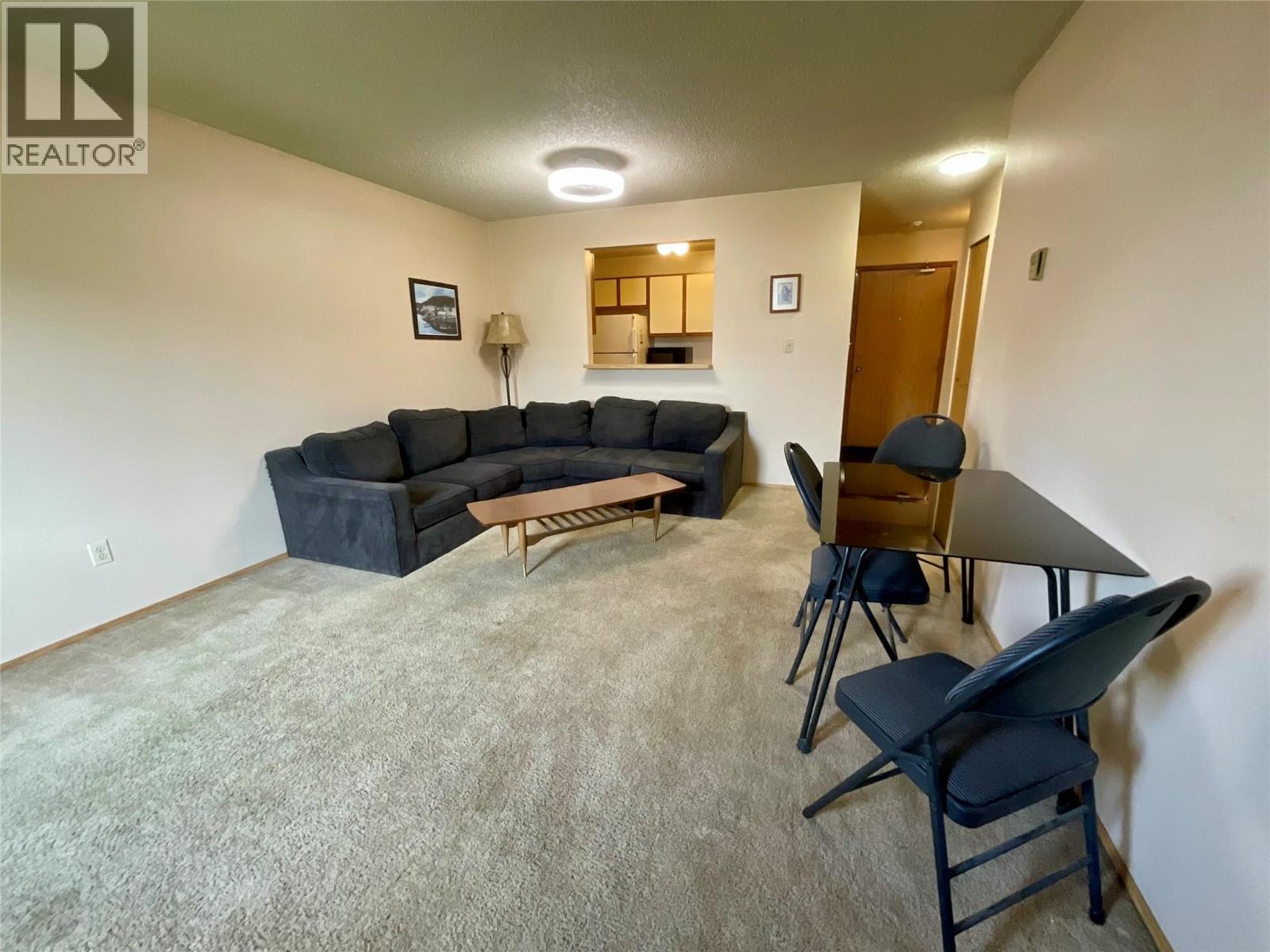 195 Chamberlain Crescent Unit# 113, Tumbler Ridge, BC - Indoor Photo Showing Other Room