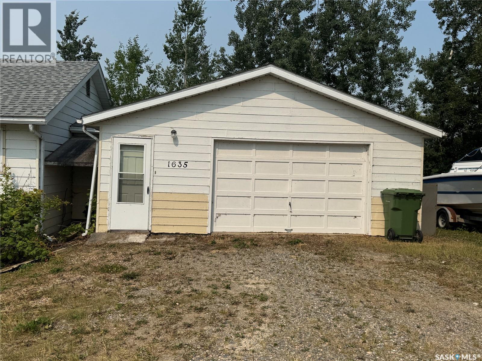 1635 Bay Avenue N, La Ronge, SK
