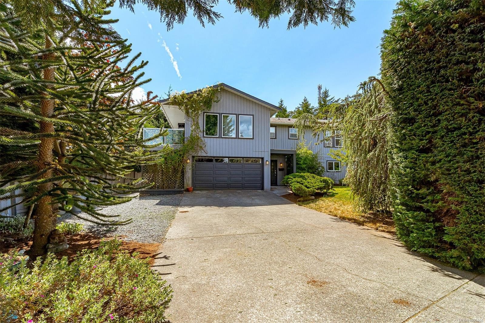 711 Bexhill Rd, Colwood, BC