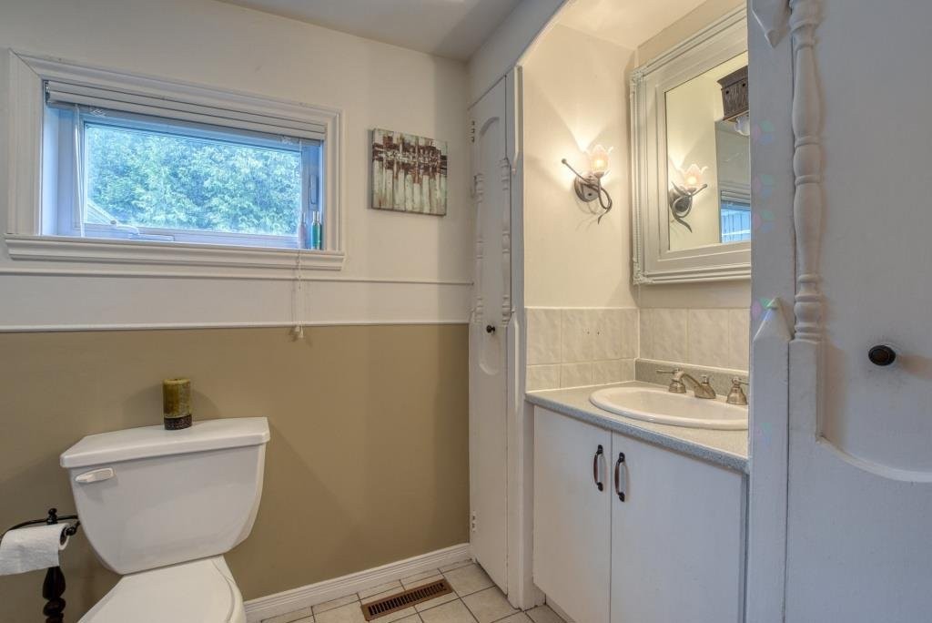 Salle de bains - 3 Rue Girard, Saint-André-D'Argenteuil, QC - Indoor Photo Showing Bathroom