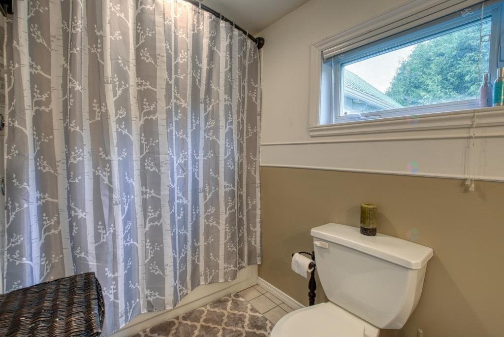 Salle de bains - 3 Rue Girard, Saint-André-D'Argenteuil, QC - Indoor Photo Showing Bathroom