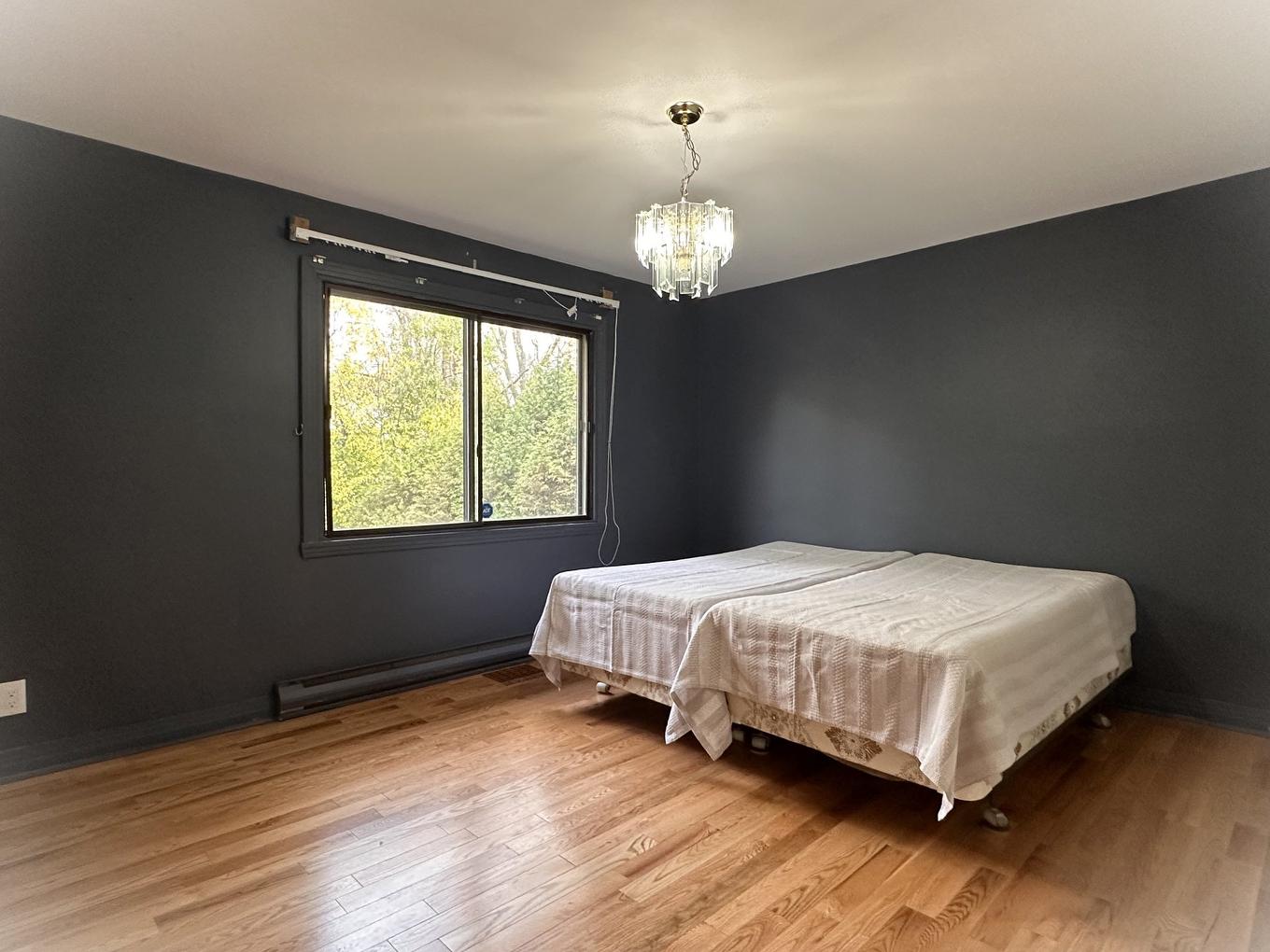 Bedroom - 399 Av. Thorncrest, Dorval, QC - Indoor Photo Showing Bedroom